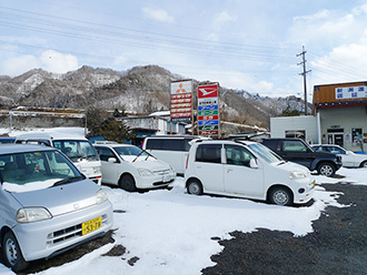 望月自動車工業 外部